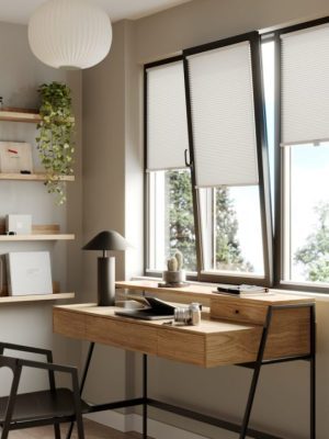 Clic-Surface-Image-Tilt-and-Turn-Window-Honeycomb-1250x884