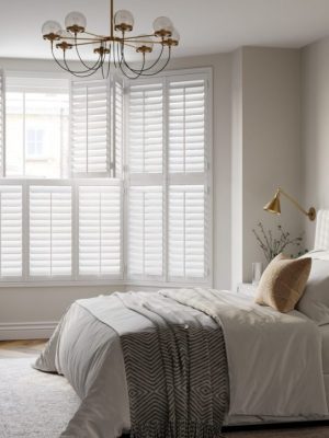 Tropical-Blinds-July-Austin-Bedroom-1250x884