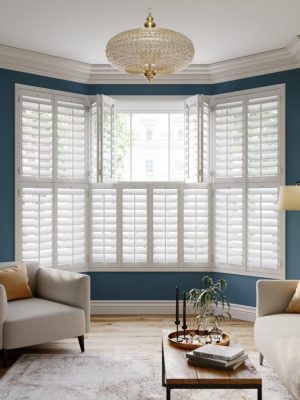 Tropical-Blinds-July-Austin-Tier-on-Tier-Open-Panels-Living-Room-Correct-1250x1250